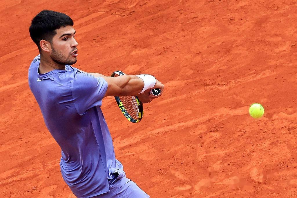 开云体育下载-英国网球队逆转世界网球队，阿尔卡拉斯打破历史纪录的简单介绍