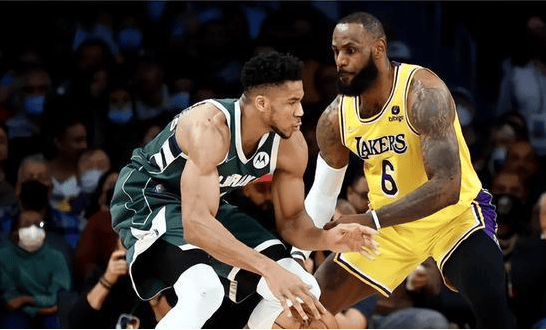 湖人碾压天津队,字母哥扛起全队 湖人碾压天津队,字母哥扛起全队