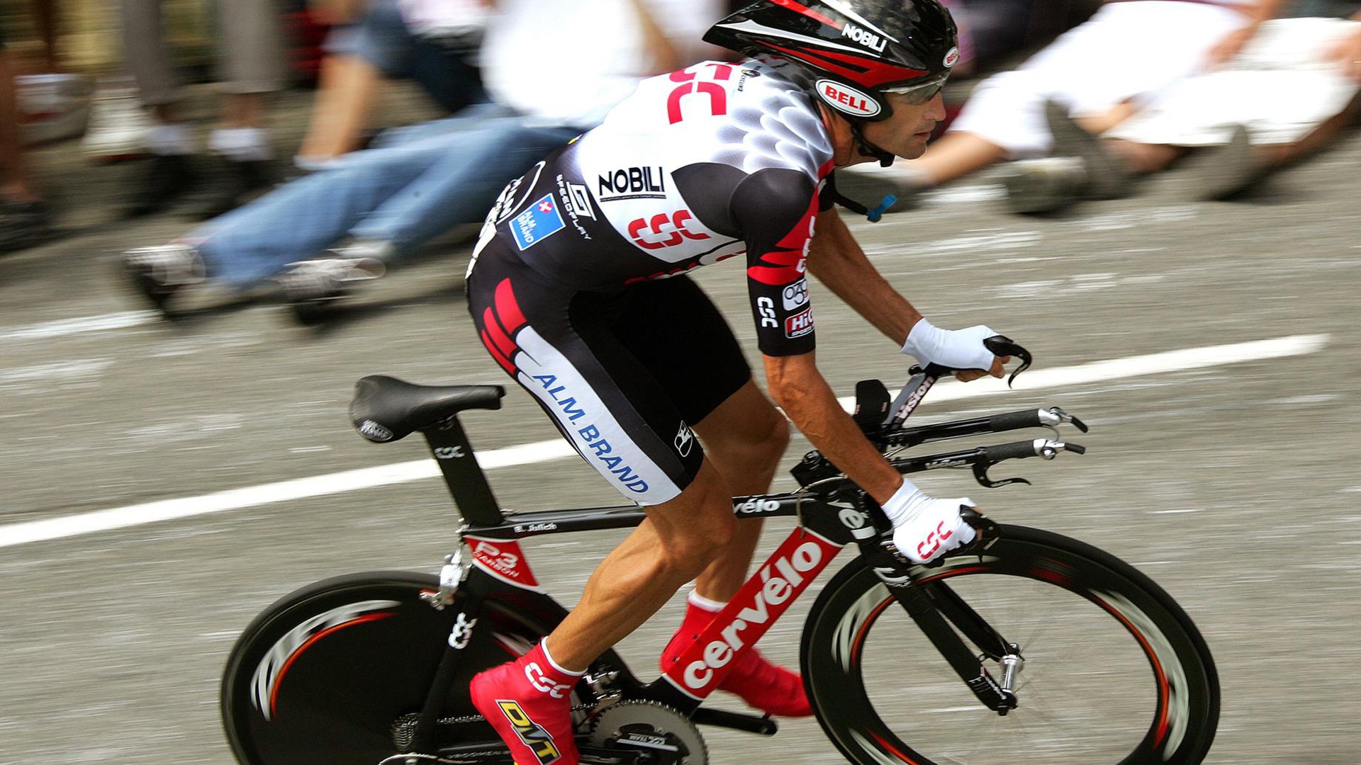 表演赛解析，哈利伯顿在广东vs掘金之战中奉献教科书级表现