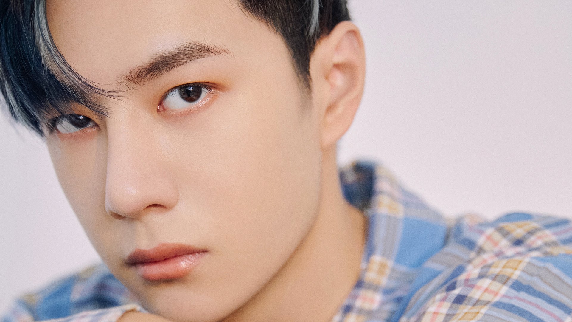 开云体育官网-库里F1弯道超车，当篮球之神接管赛车方向盘，森林狼的悬念在另一个赛场被76人提前终结