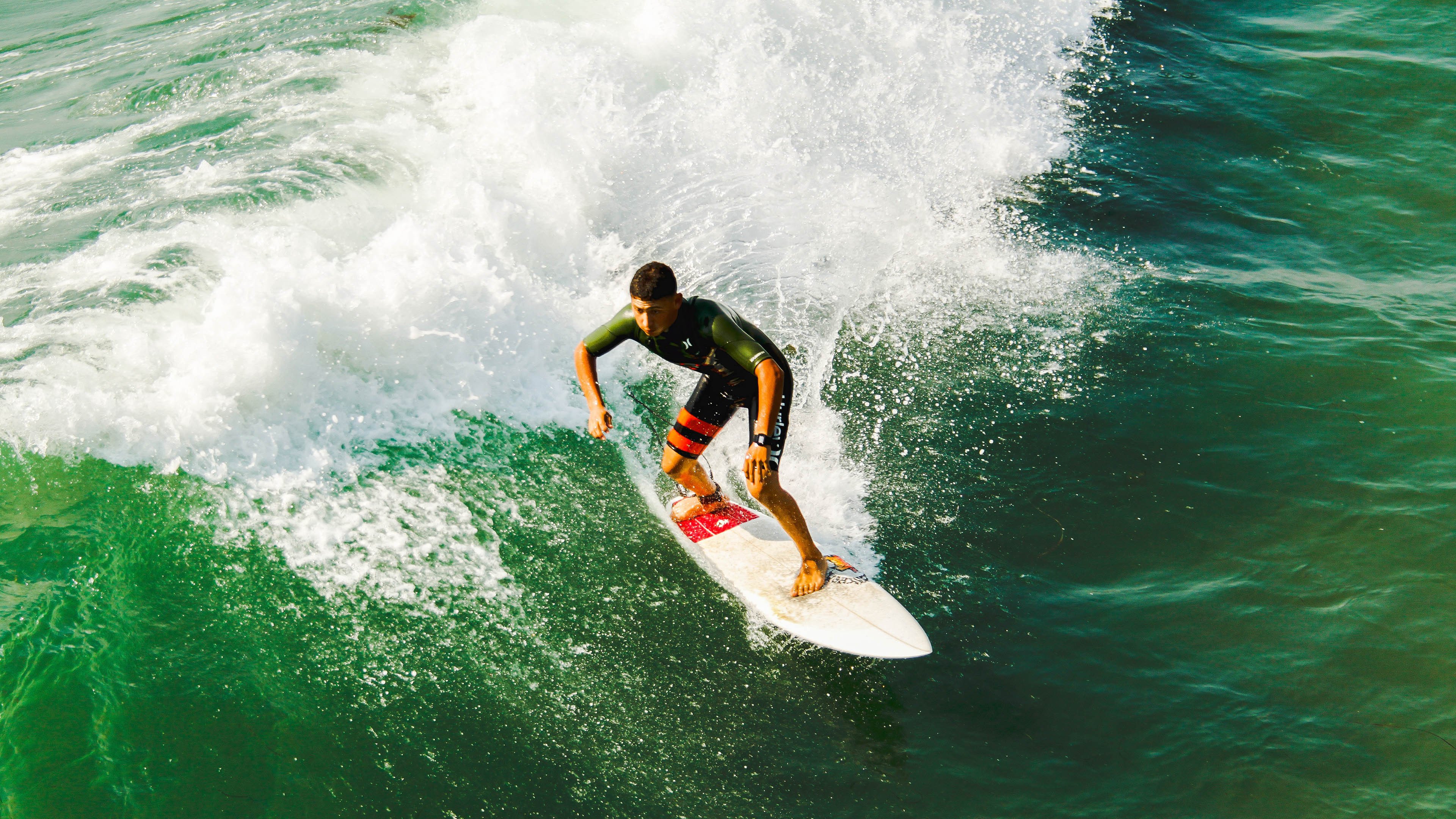 开云体育平台APP-黄蜂逆袭！独行侠欧冠梦碎诺坎普之战
