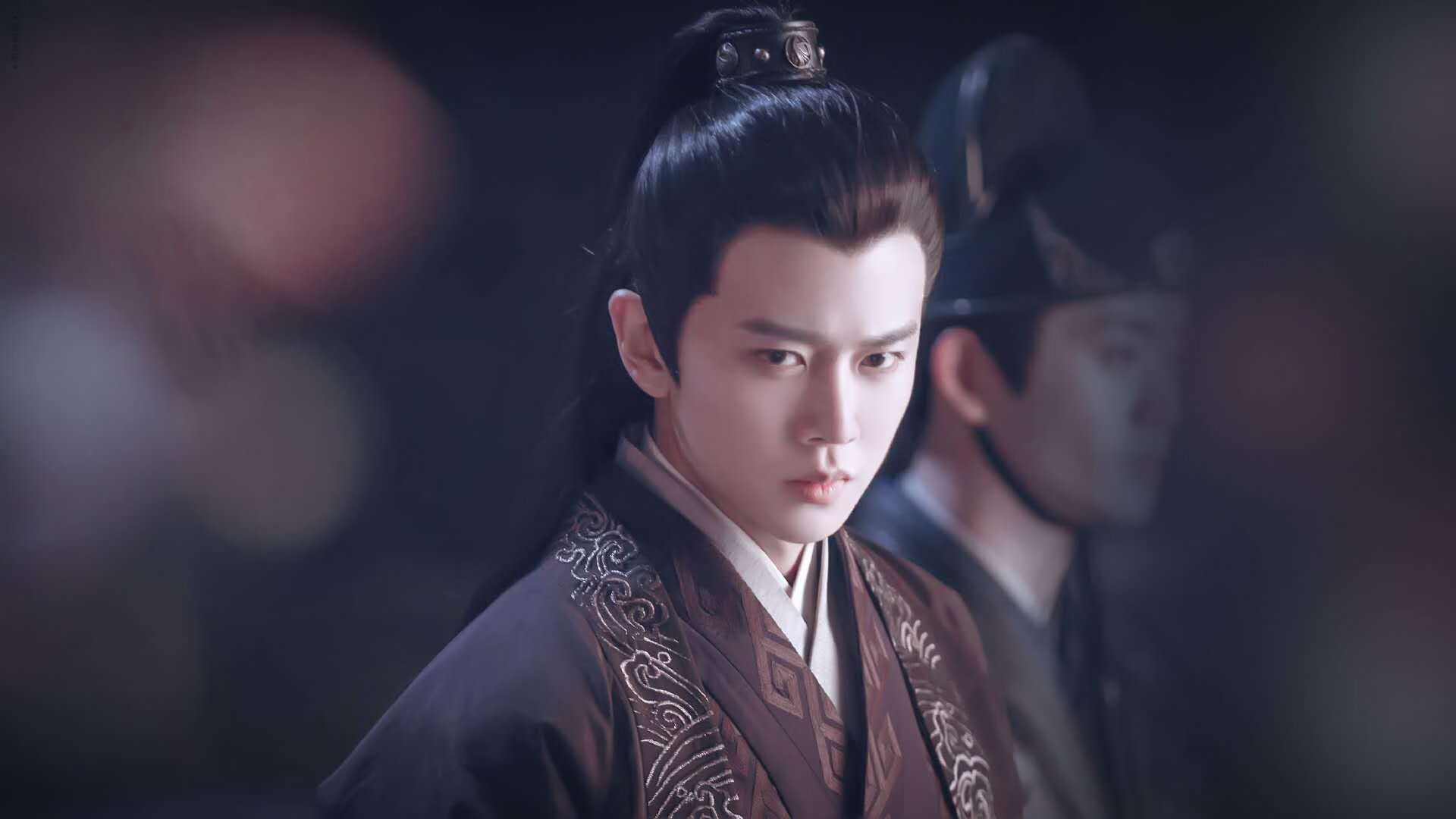 开云官网-葡式风暴席卷米兰城，巴斯托尼一手导演对AC米兰的战术碾压